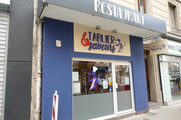 Devanture restaurant Villeurbanne